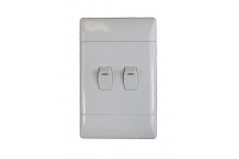 CBI WHITE 2LEVER 1WAY LIGHT SWITCH 50X100MM