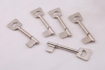 CD43 SOLID 3 LEVER KEY BLANK