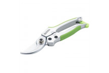 FIRST CUT GREEN BYPASS SECATEURS WITH METAL HANDLE