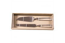 THE SILVER CLEAR KNIFE CAKE LIFTER IS DESIGNED TO PROVIDE ELEGANCE, CONTROL, AND