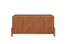 A SPACIOUS AND ELEGANT STORAGE SOLUTION DESIGNED TO ENHANCE YOUR DINING OR LIVIN