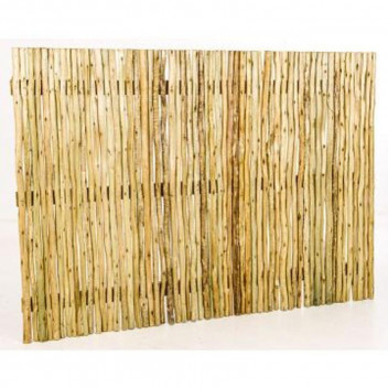 POLE YARD WOODEN LATTE FENCING 6MM GAP 1.2X2.1M