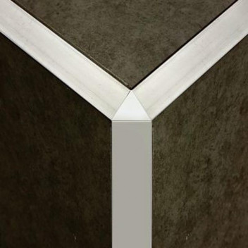 TRIANGLE EDGE MATT BLACK TRIM DECOR  10MM X 2.5M